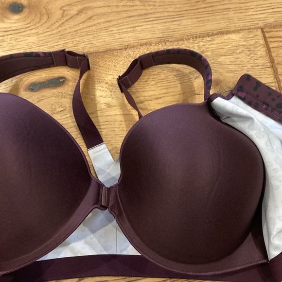 Victorias Secret Knockout Front Close Sports Bra 38DDD - Picture 3 of 6